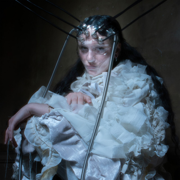 Manji, Evita - Spandrel?