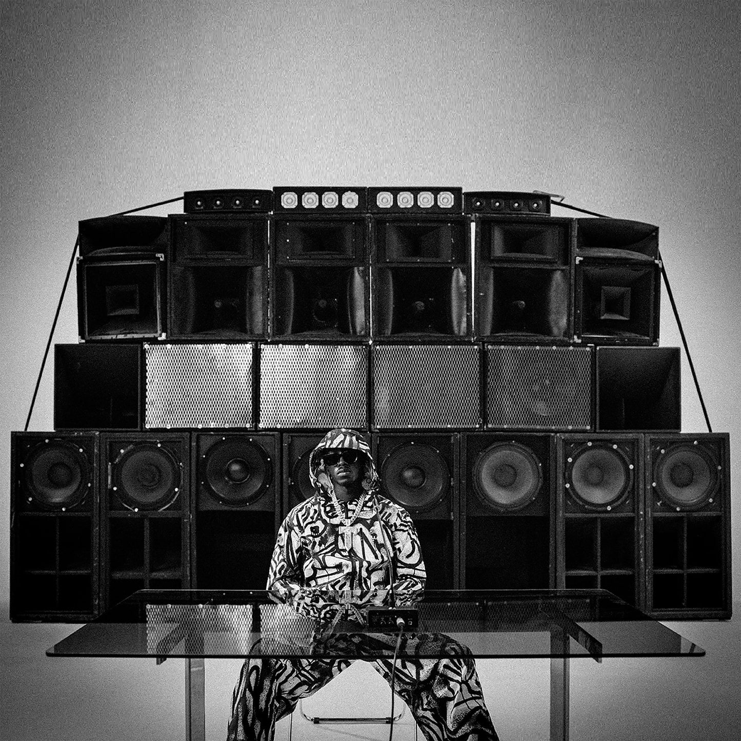 Unknown T - Listen!