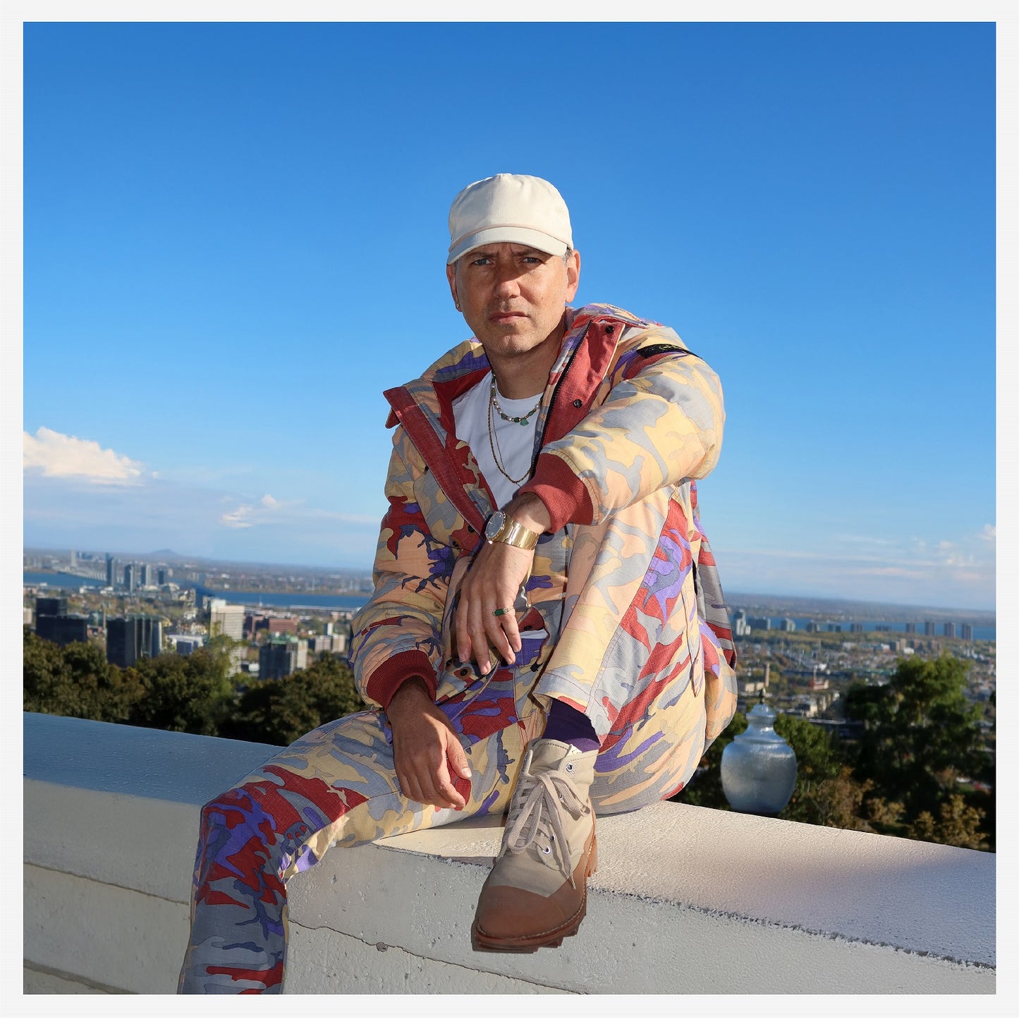 Tiga - HOTLIFE