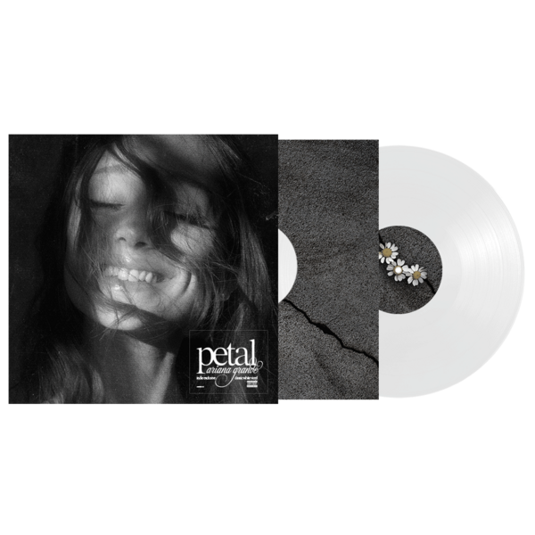 Grande, Ariana - petal