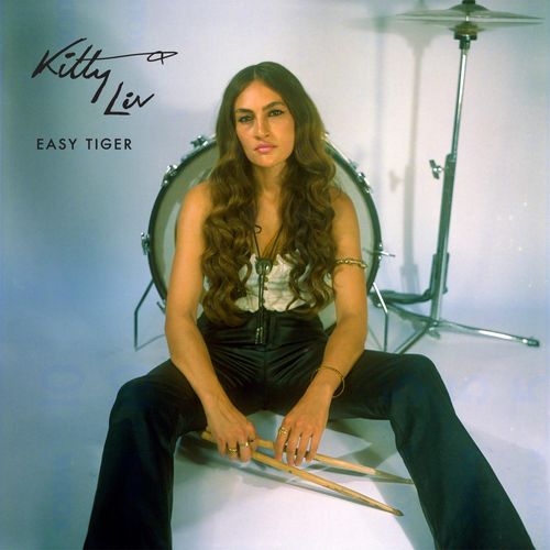 Liv, Kitty (Kitty, Daisy & Lewis) - Easy Tiger