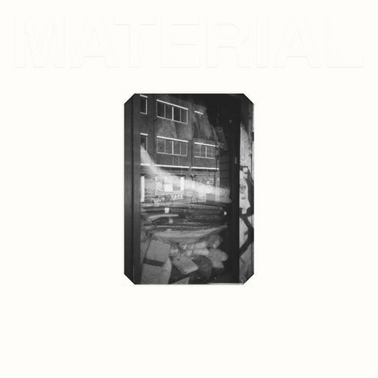 Van Wyller, Aude & Lucy Van - Material