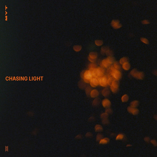 Yoofee, Moses Trio - Chasing Light