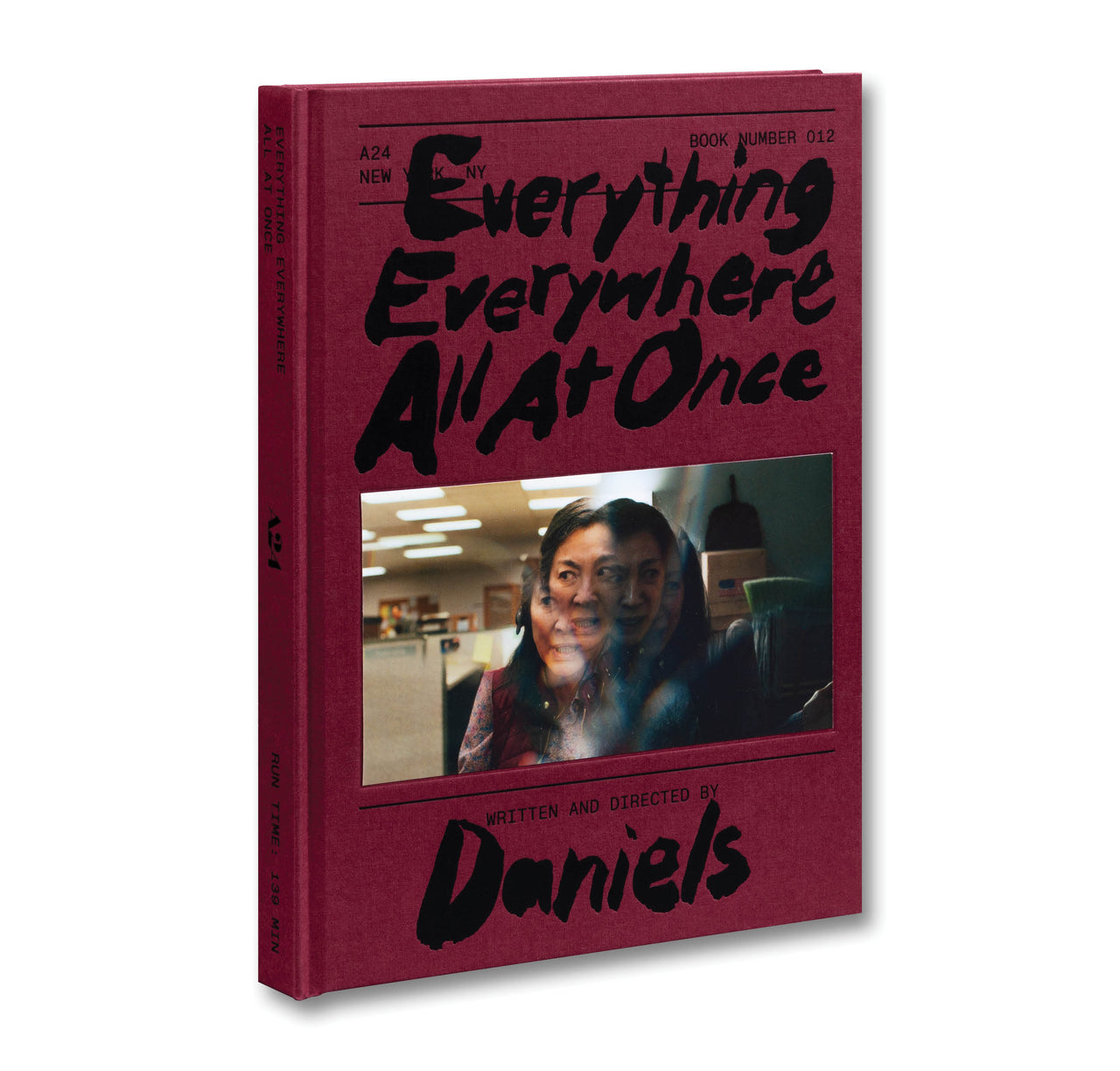 Kwan, Daniel & Daniel Scheinert - Everything Everywhere All At Once Screenplay